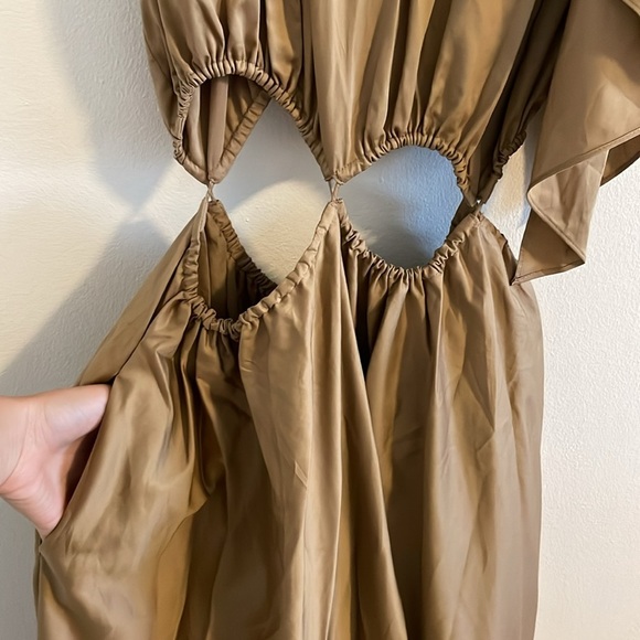 Aje Henriette Tie Strap Midi Dress US Women’s Size 6 Cut Out NWT Willow Brown - Picture 10 of 16